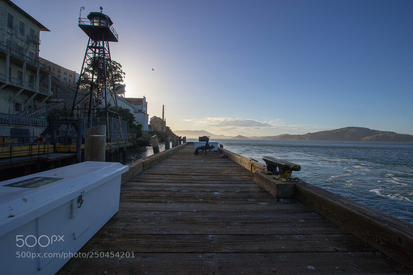 Canon EOS 600D (Rebel EOS T3i / EOS Kiss X5) sample photo. Alcatraz anlegesteg photography