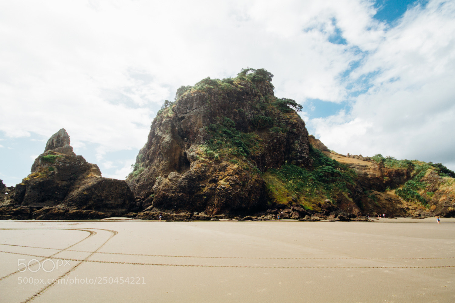 Canon EOS 7D sample photo. Lion rock photography