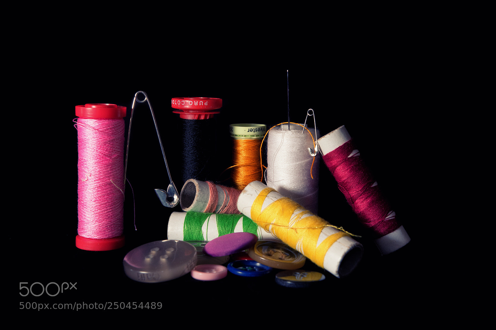 Canon EOS 7D Mark II sample photo. Colour photography