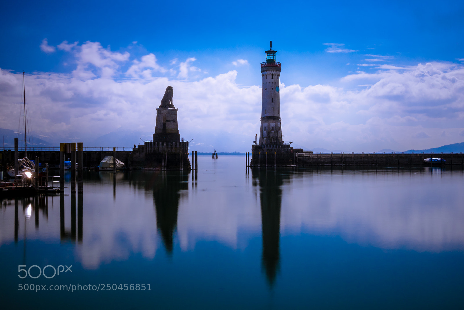 Panasonic Lumix DMC-GX85 (Lumix DMC-GX80 / Lumix DMC-GX7 Mark II) sample photo. Lighthouse photography