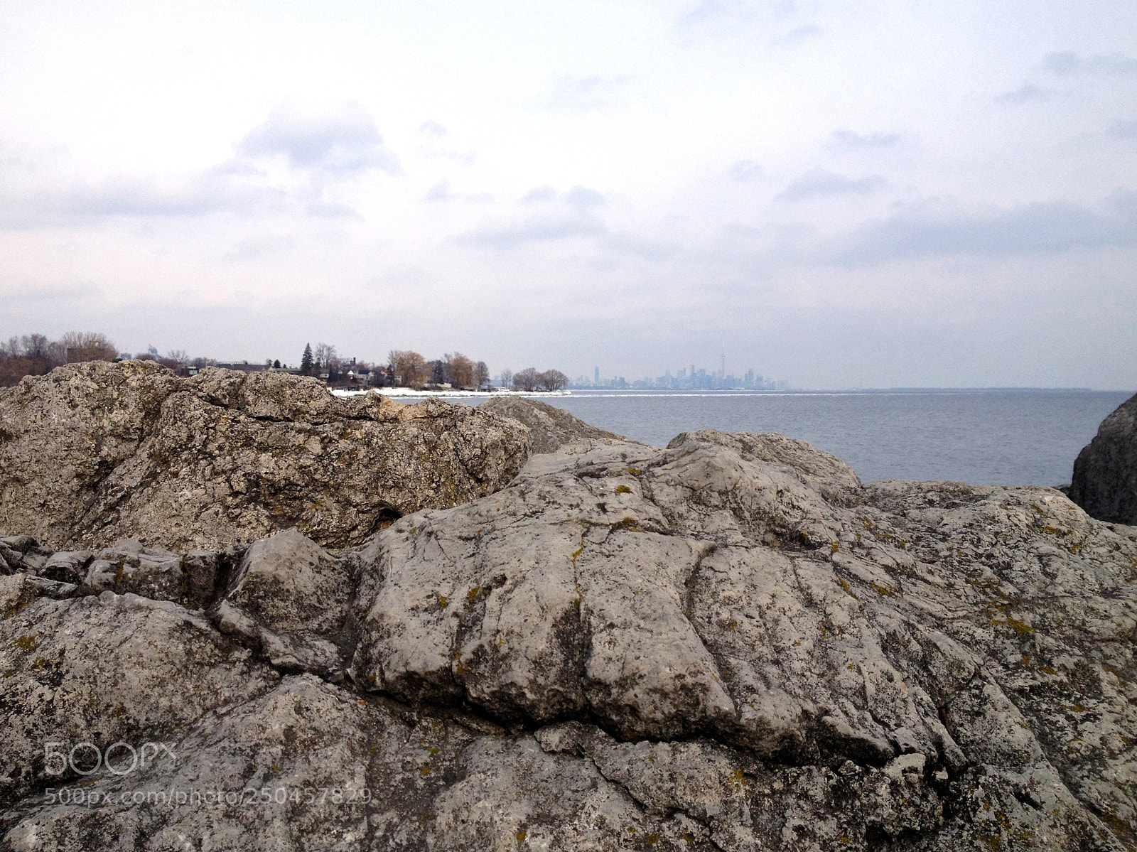 Apple iPhone 4S sample photo. Rocky shore photography