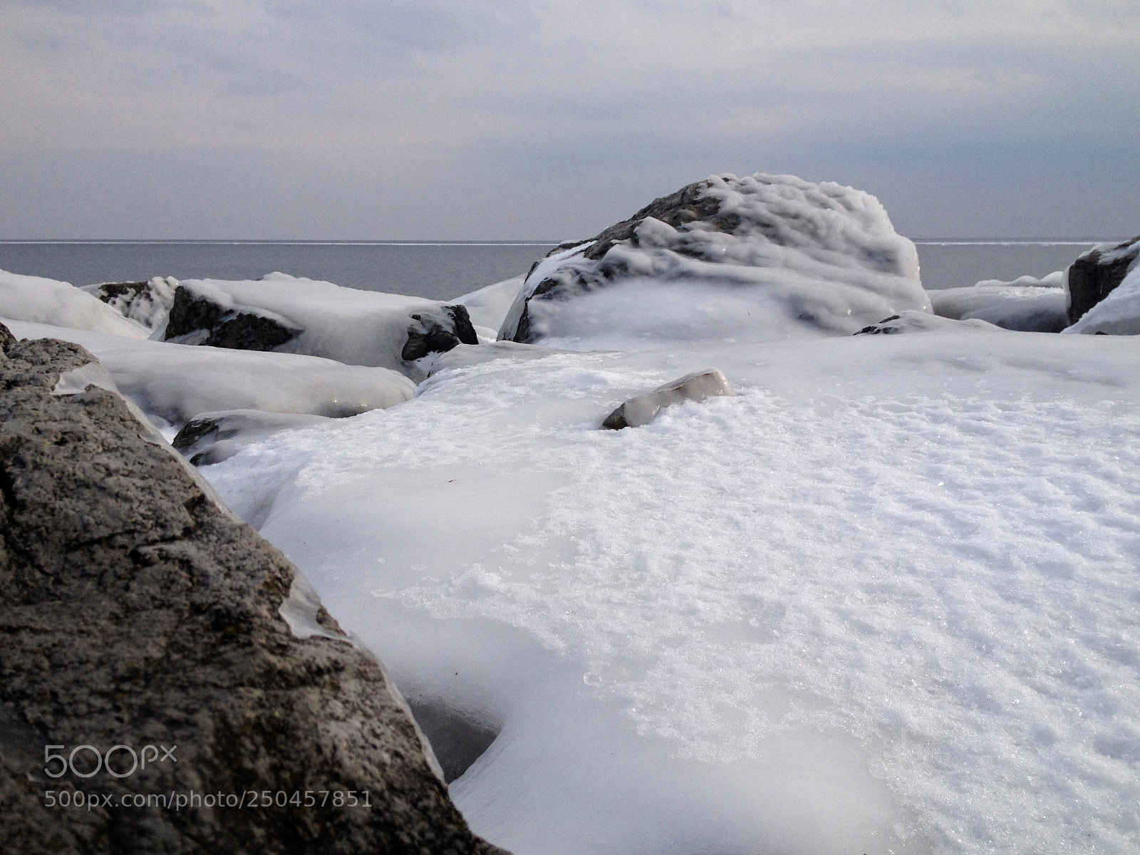 Apple iPhone 4S sample photo. Rocky shore photography