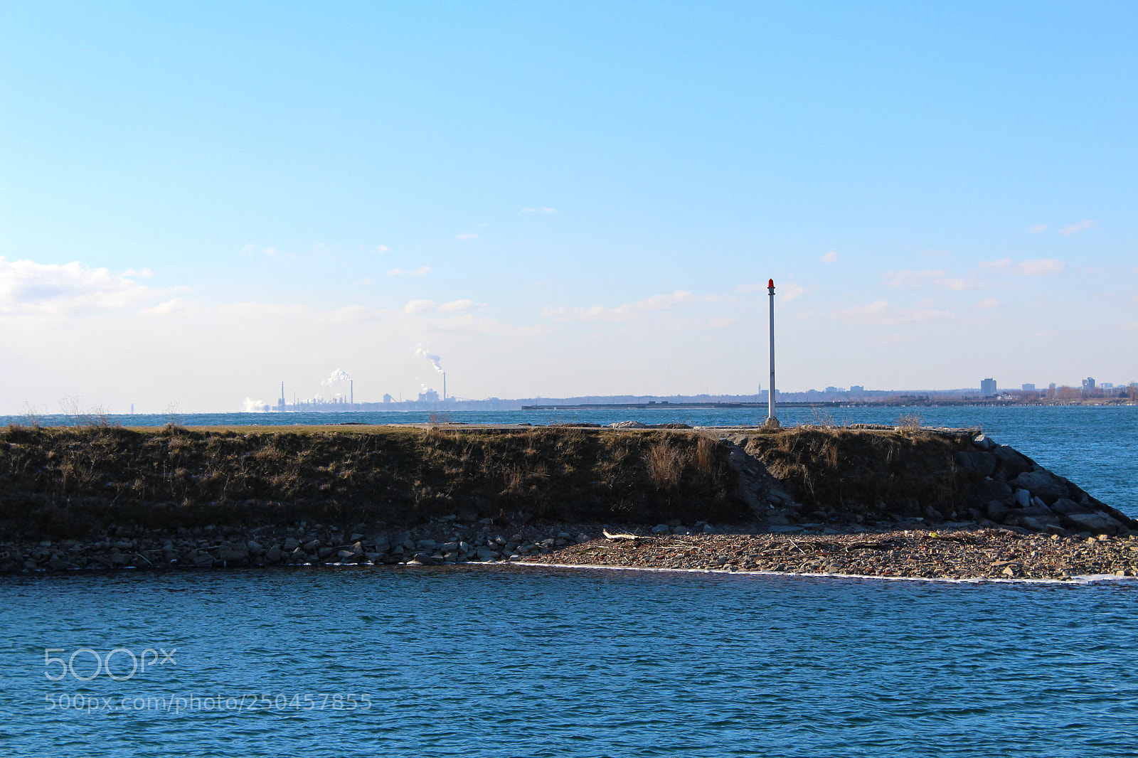 Canon EOS 1200D (EOS Rebel T5 / EOS Kiss X70 / EOS Hi) sample photo. Rocky shore photography