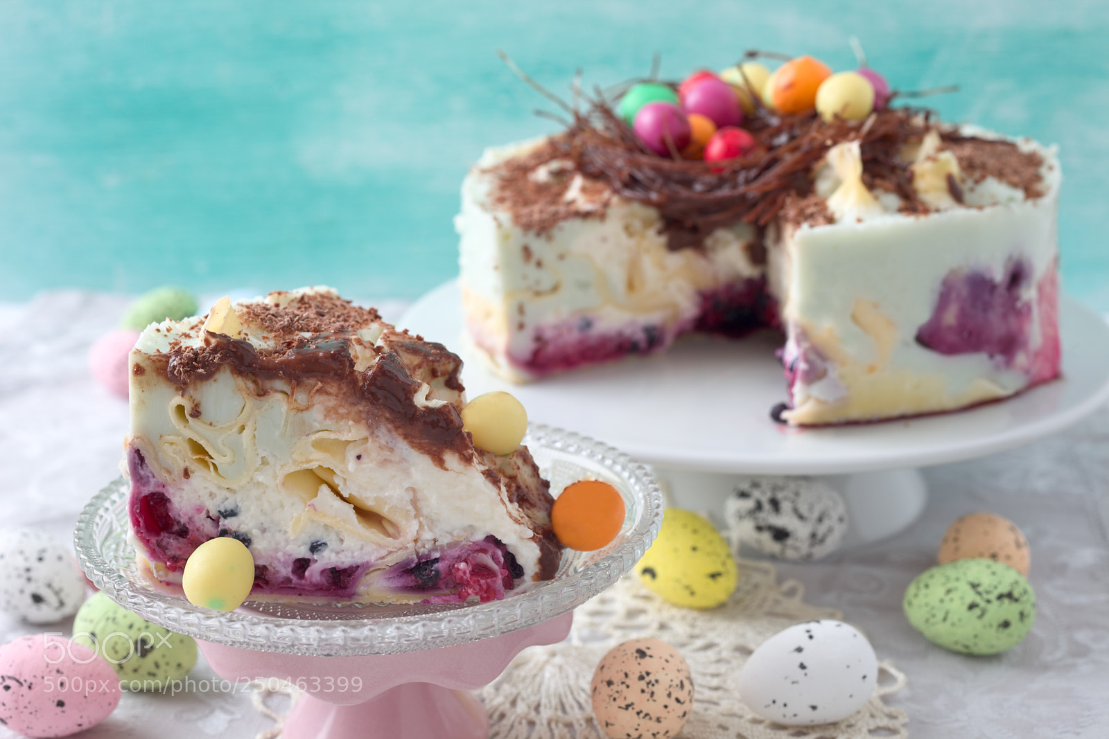 Canon EOS 5D Mark II sample photo. Chocolate easter egg nest photography