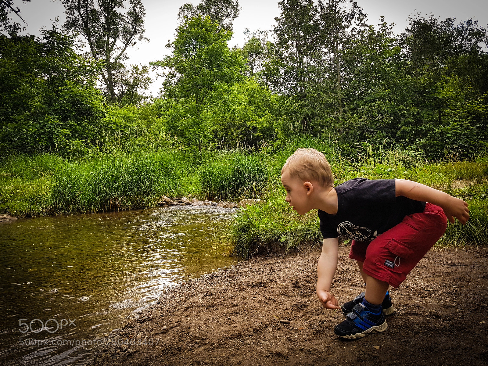 Samsung Galaxy S7 Edge sample photo. Skipping stones photography