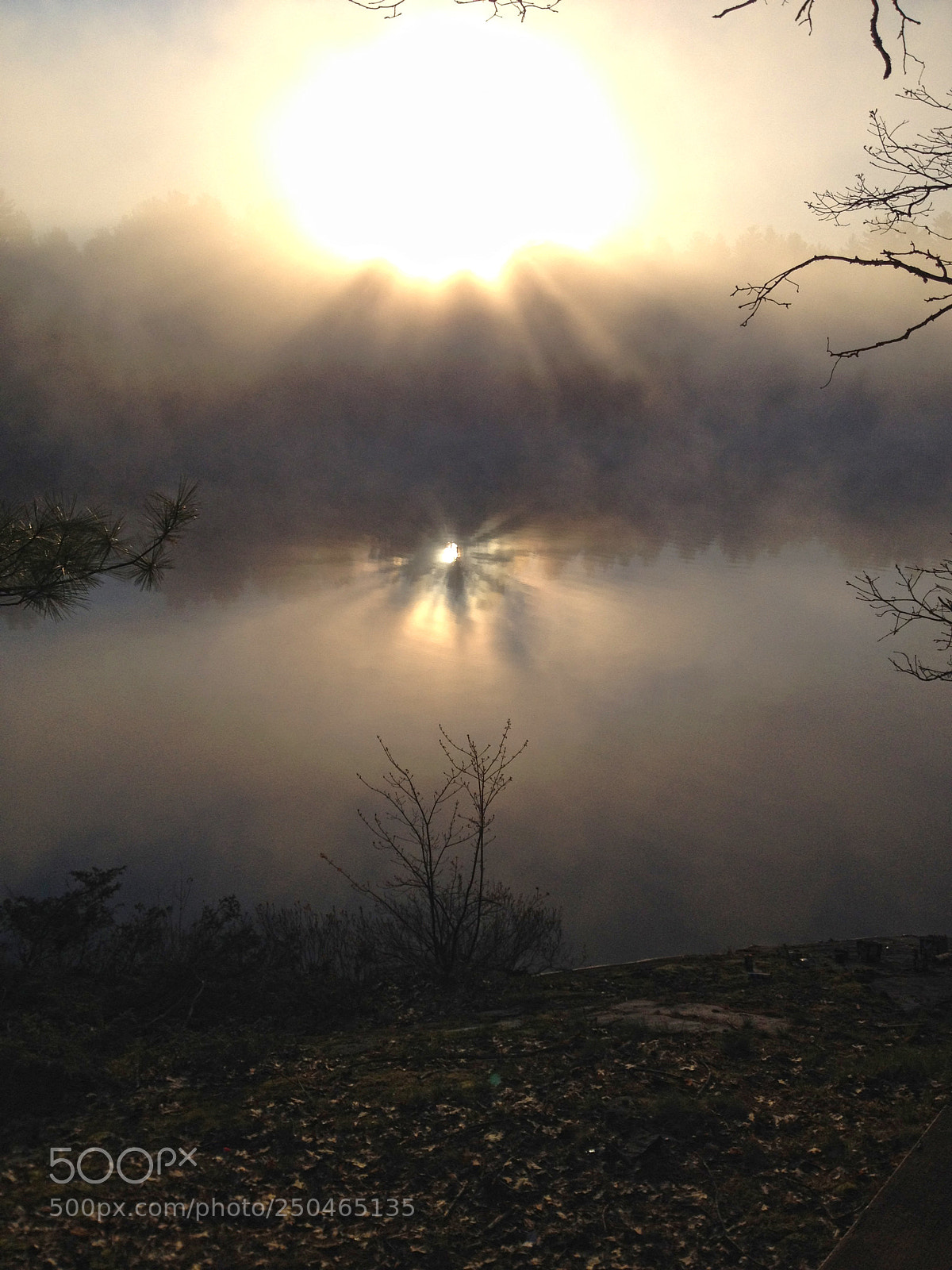 Apple iPhone 4S sample photo. Foggy lake photography