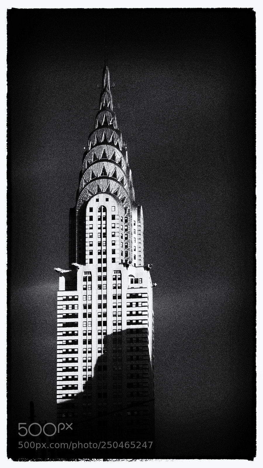 Olympus OM-D E-M1 Mark II sample photo. Majestic chrysler building photography