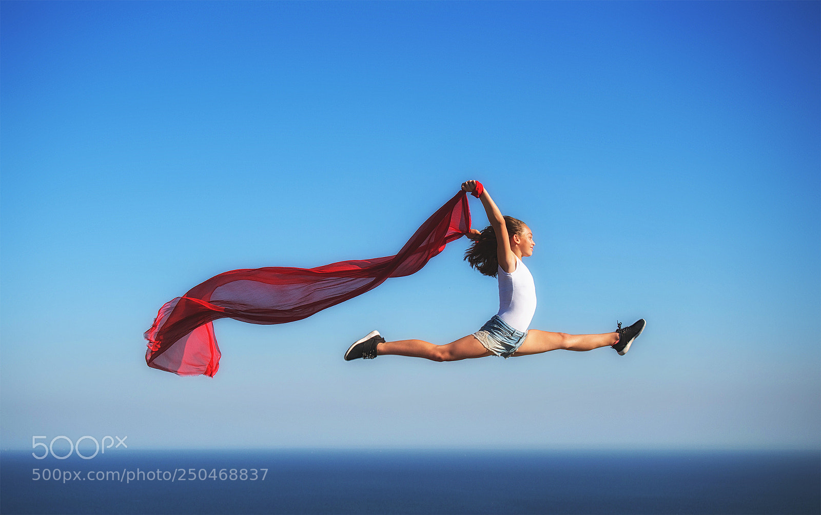 Nikon D610 sample photo. Lorelei leaps for joy photography