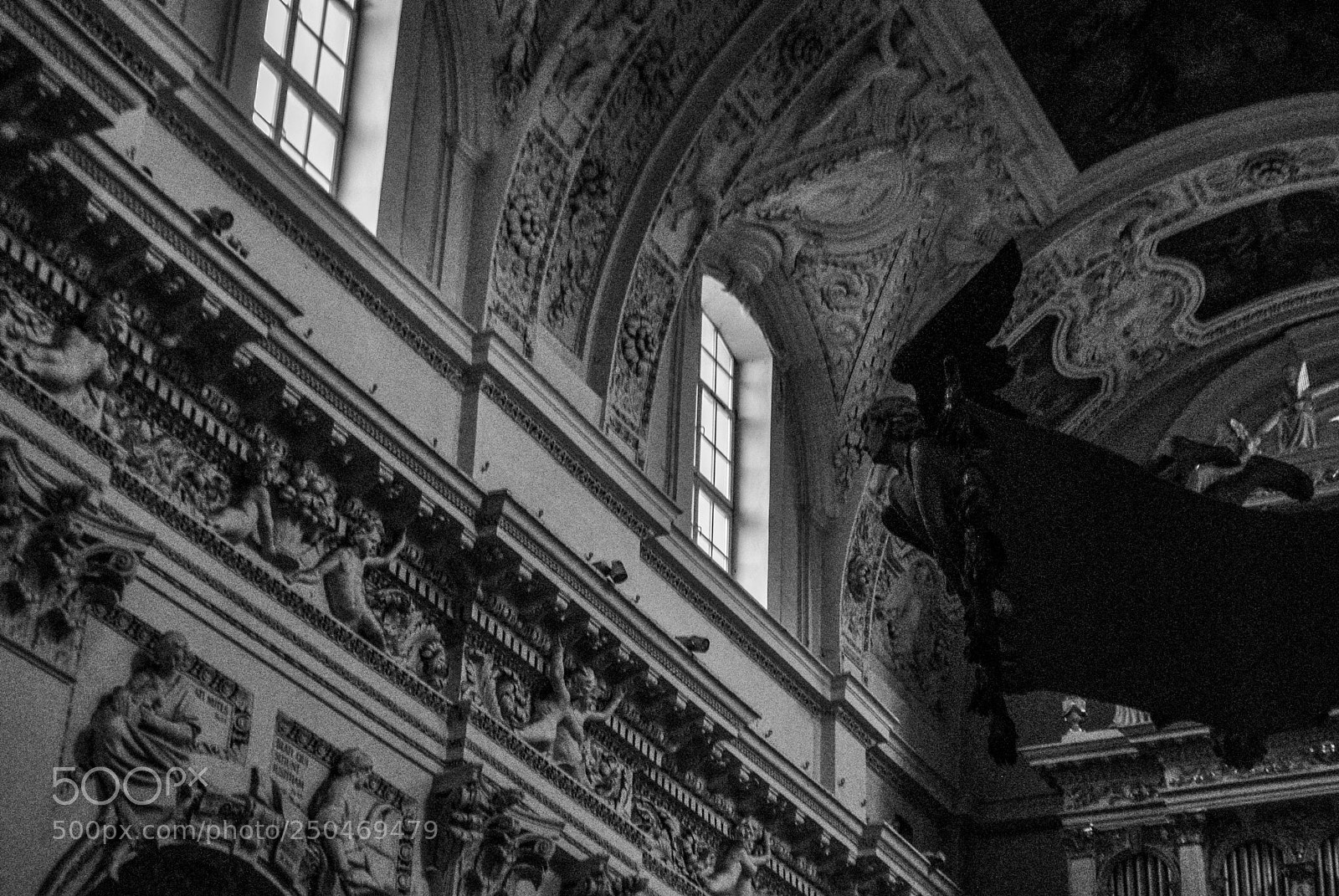 Nikon D3000 sample photo. The angel shrine photography