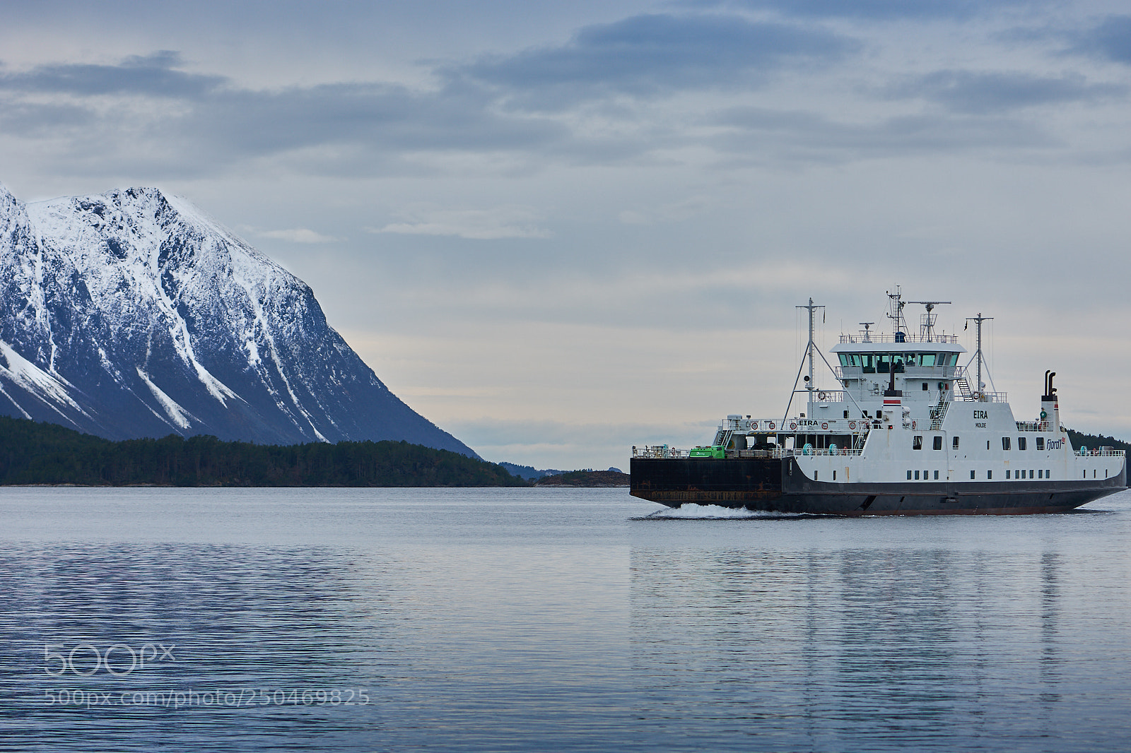 Nikon D7200 sample photo. Fjord & ferry photography
