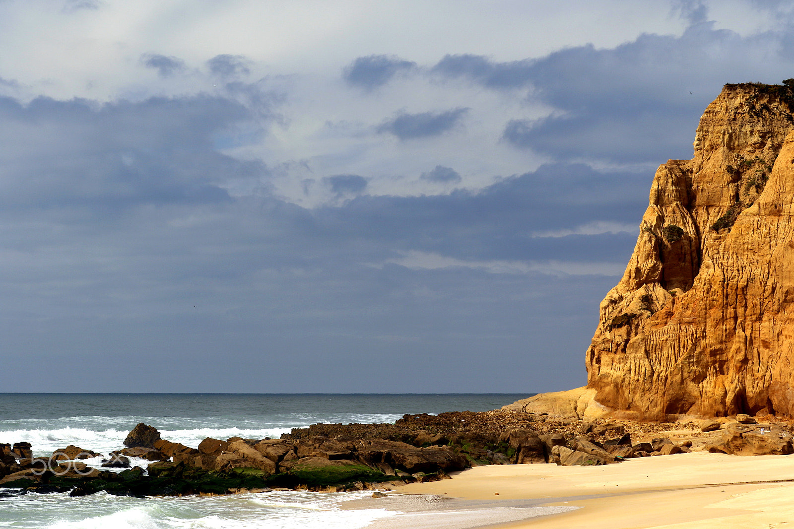 Canon EOS 7D Mark II sample photo. Cliffs and stones photography