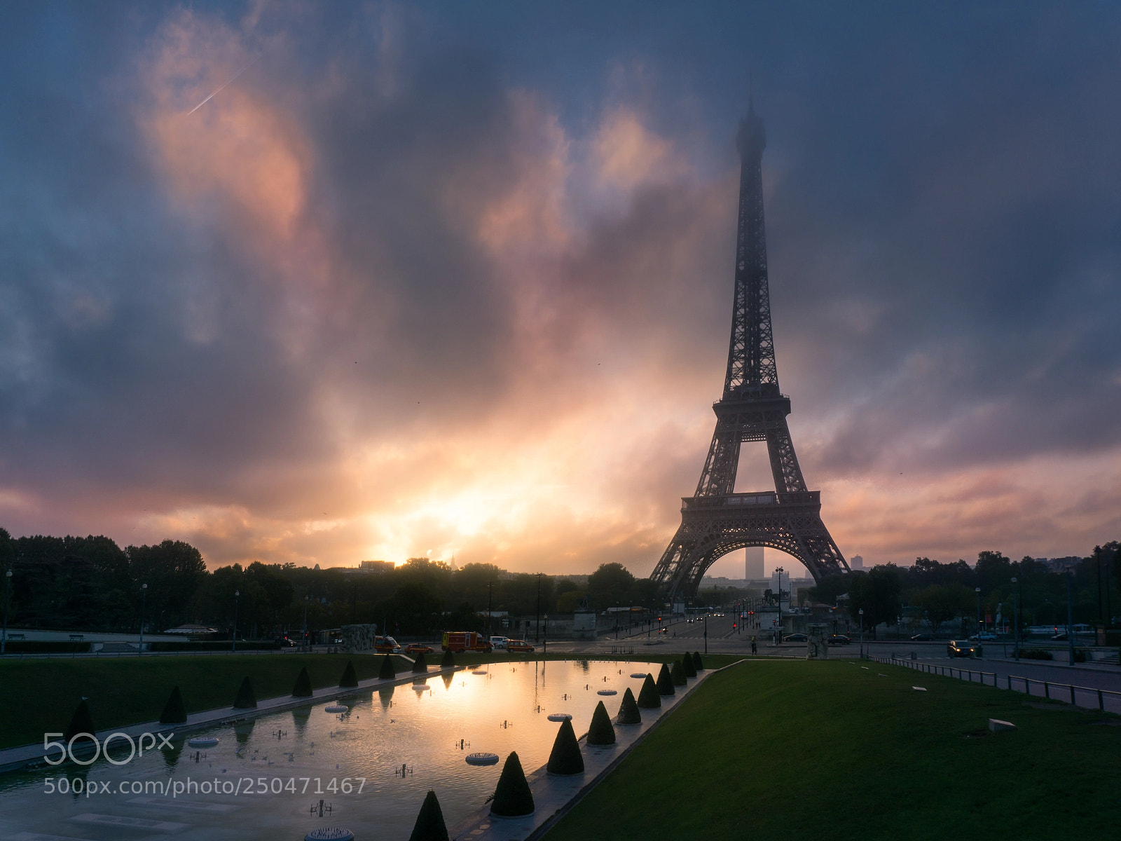 Sony a6000 sample photo. A sunrise in paris photography