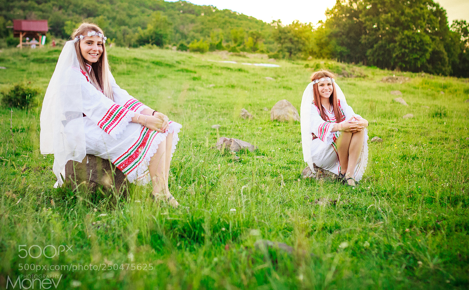 Canon EOS 60D sample photo. The bulgarian traditional dress! photography