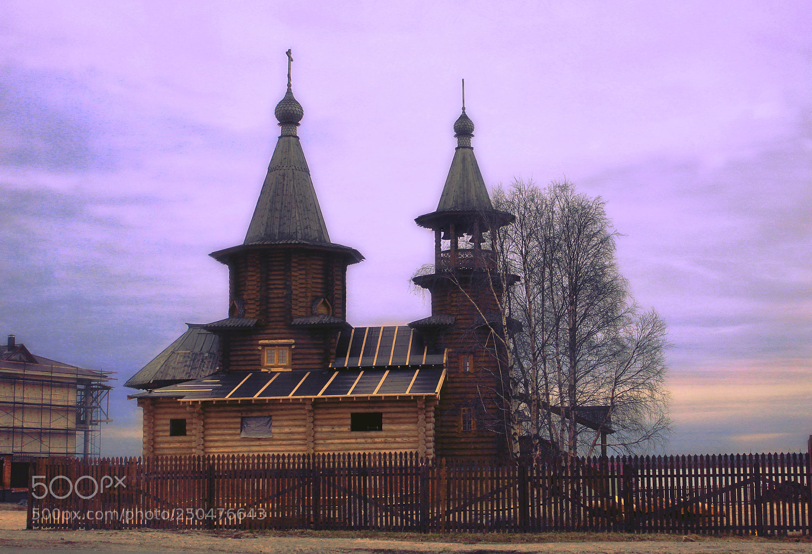 Canon EOS 550D (EOS Rebel T2i / EOS Kiss X4) sample photo. Church in honor of photography
