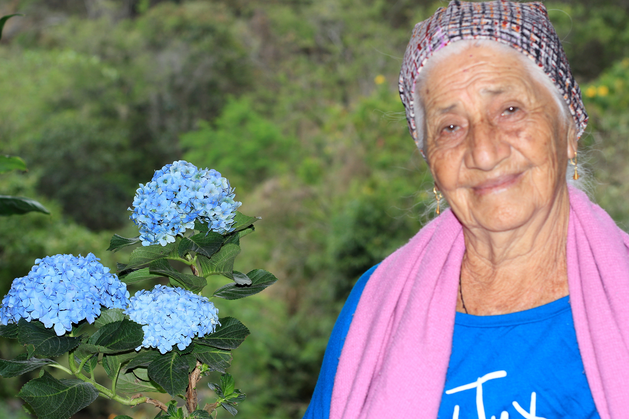 Canon EF 50mm F1.8 II sample photo. Grandmother photography
