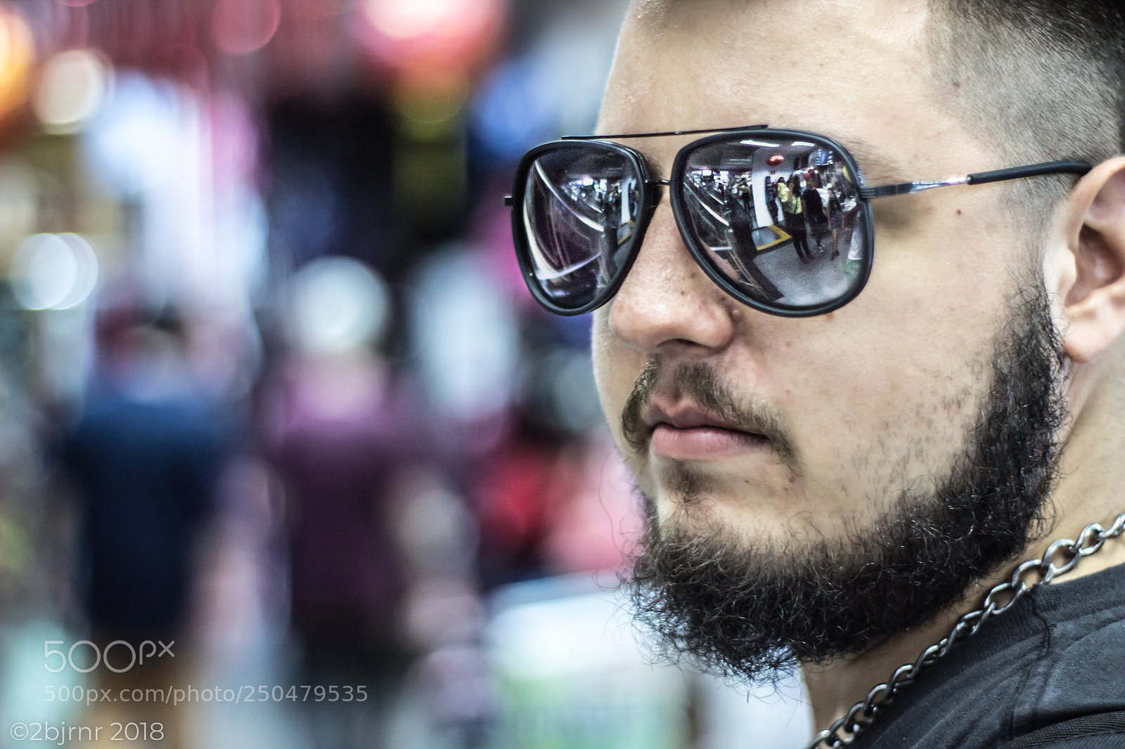 Canon EOS 1300D (EOS Rebel T6 / EOS Kiss X80) sample photo. Retrato de homem jovem (2018) photography