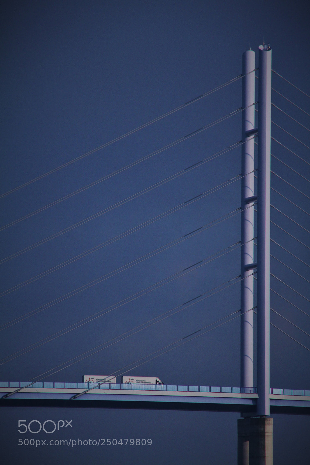 Canon EOS 7D sample photo. Truck on the stralsund photography