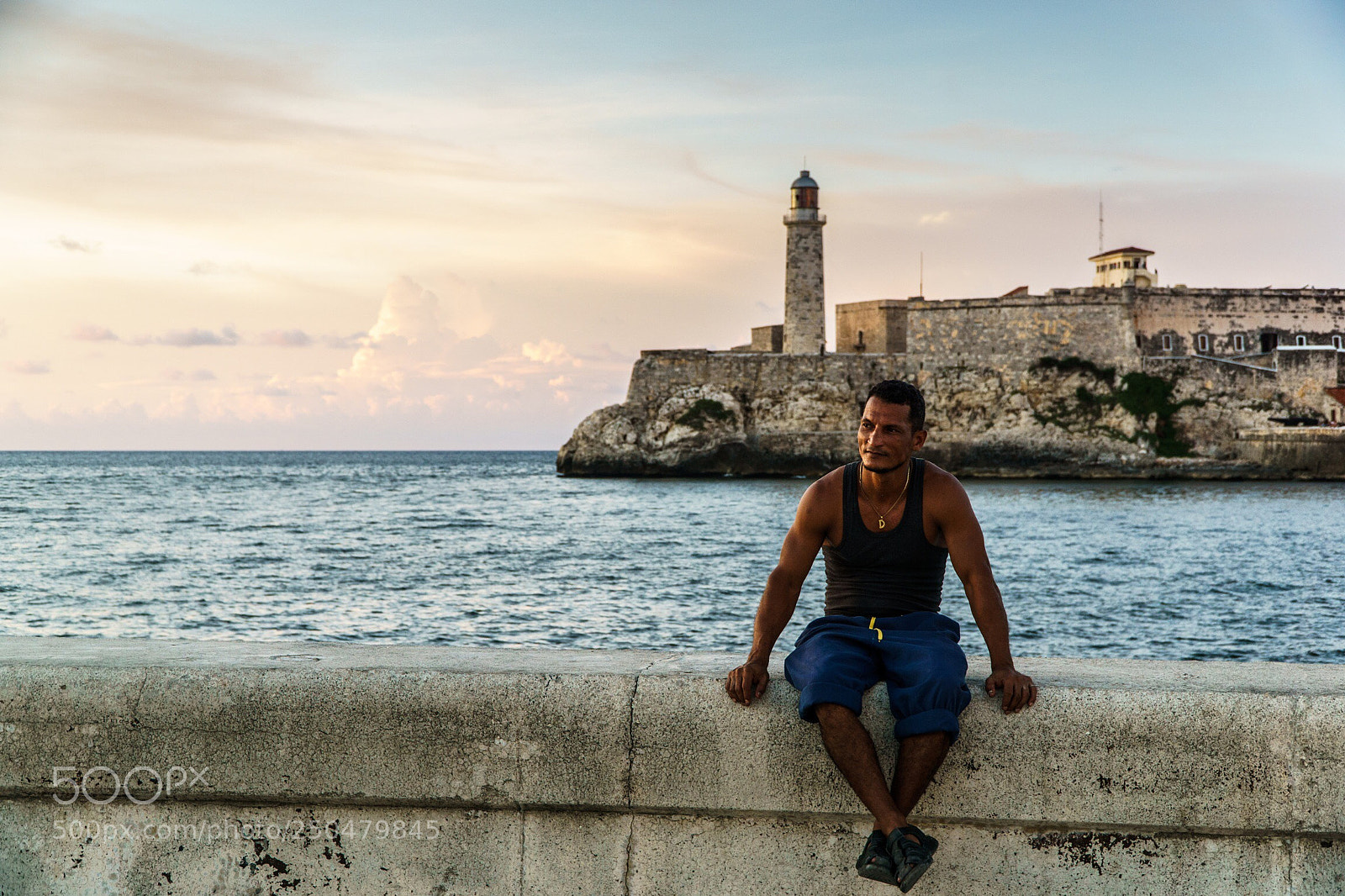 Sony a6000 sample photo. The cubans are enjoying photography
