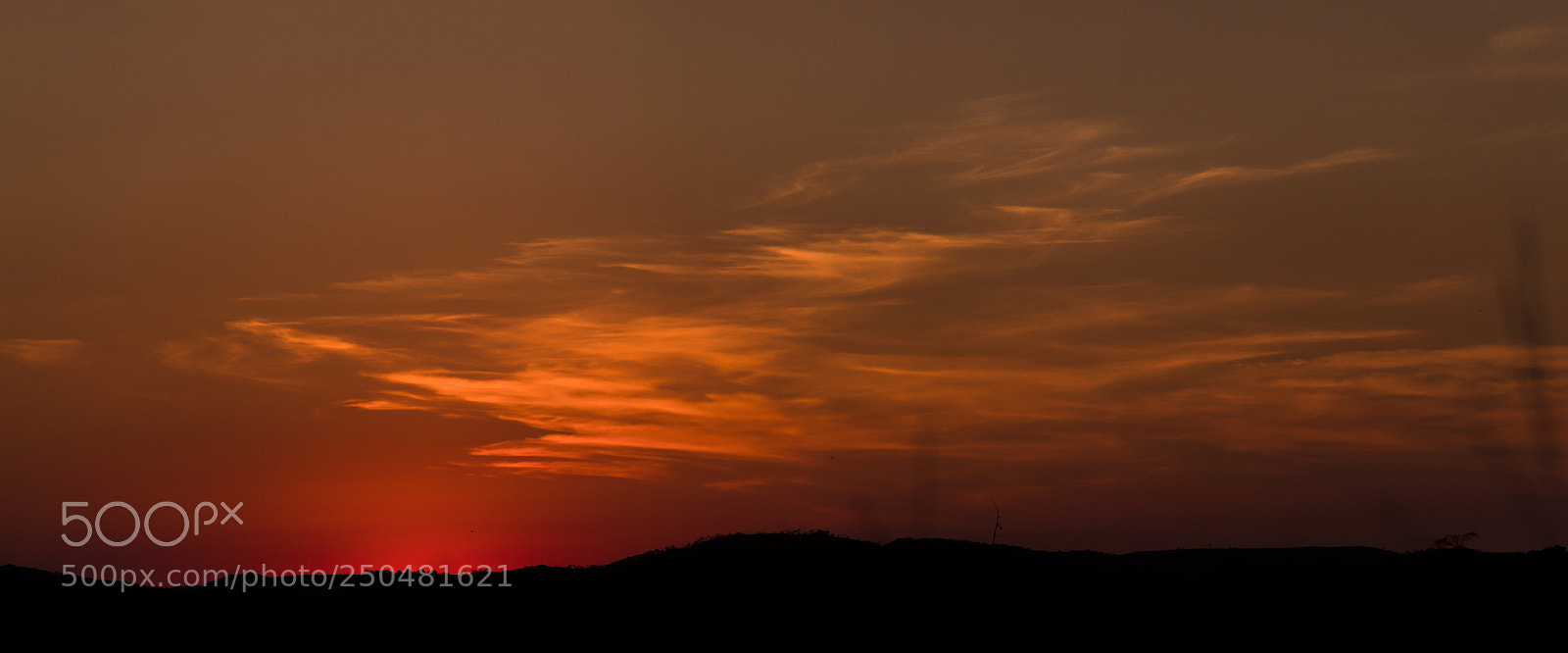Canon EOS 1300D (EOS Rebel T6 / EOS Kiss X80) sample photo. Sunset in my city photography