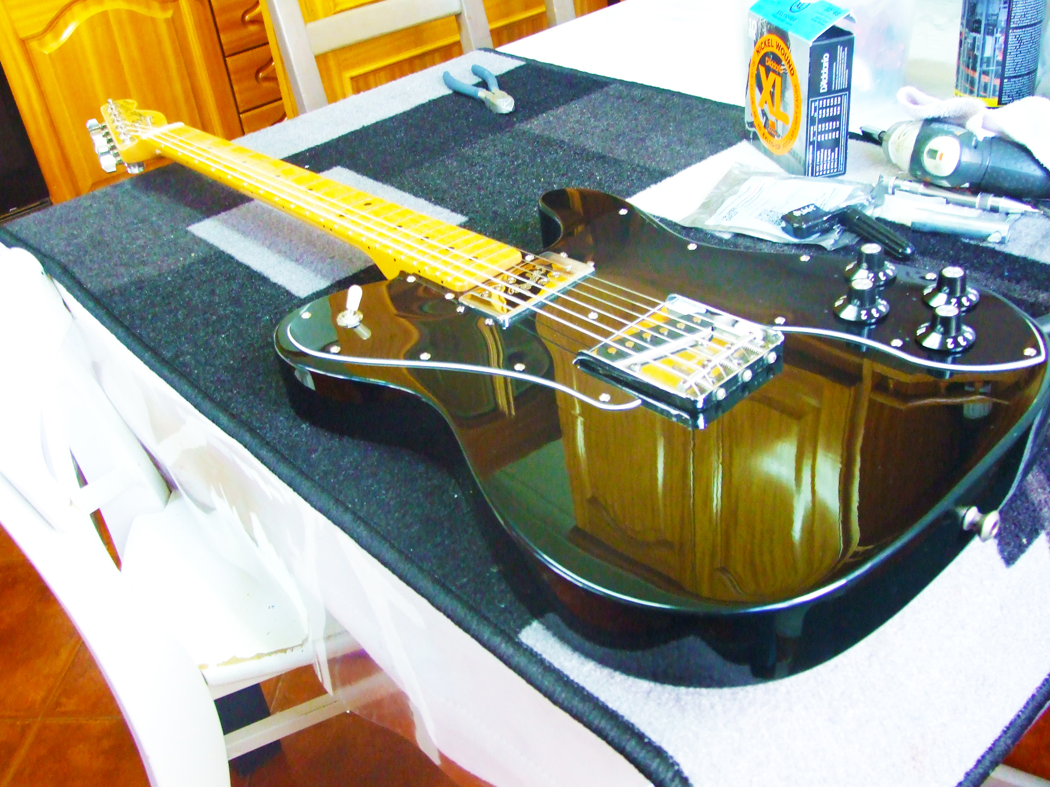 Fujifilm FinePix S6500fd sample photo. Electric guitar photography