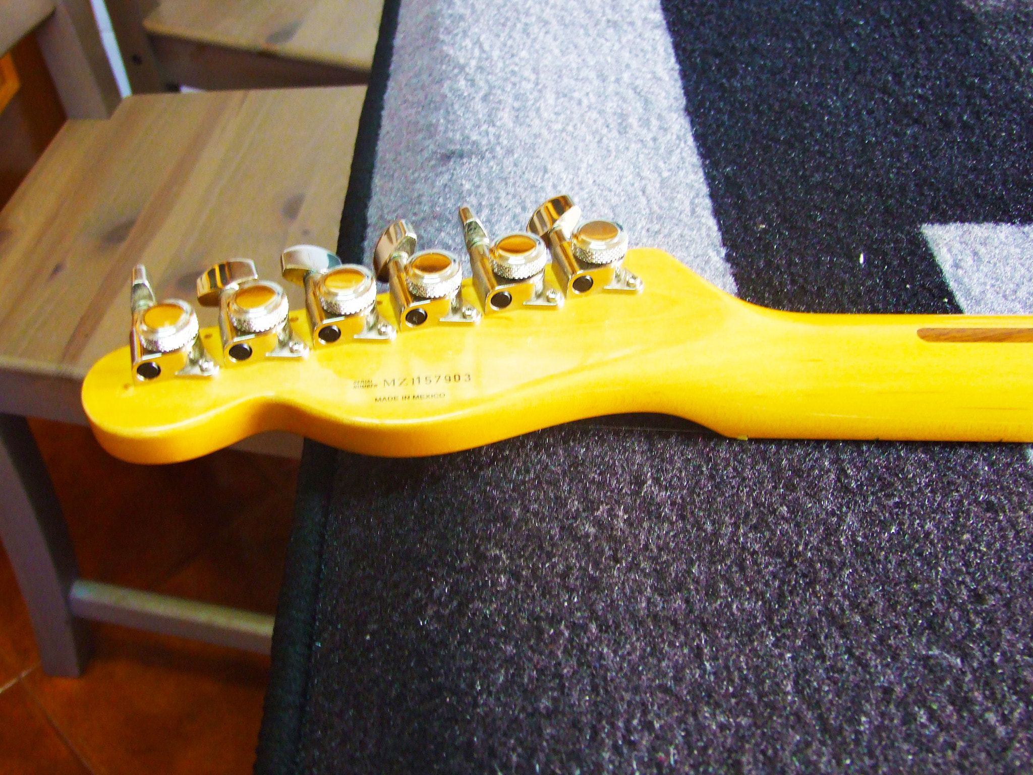 Fujifilm FinePix S6500fd sample photo. Electric guitar photography