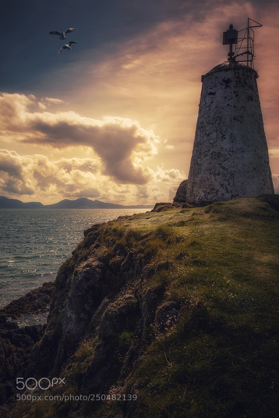 Canon EOS 7D Mark II sample photo. T r bach lighthouse photography