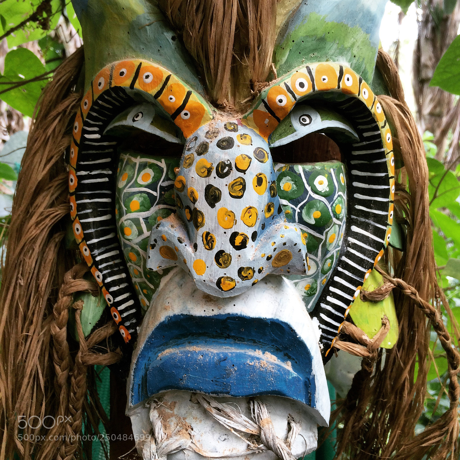 Apple iPhone 5s sample photo. Tribal mask photography