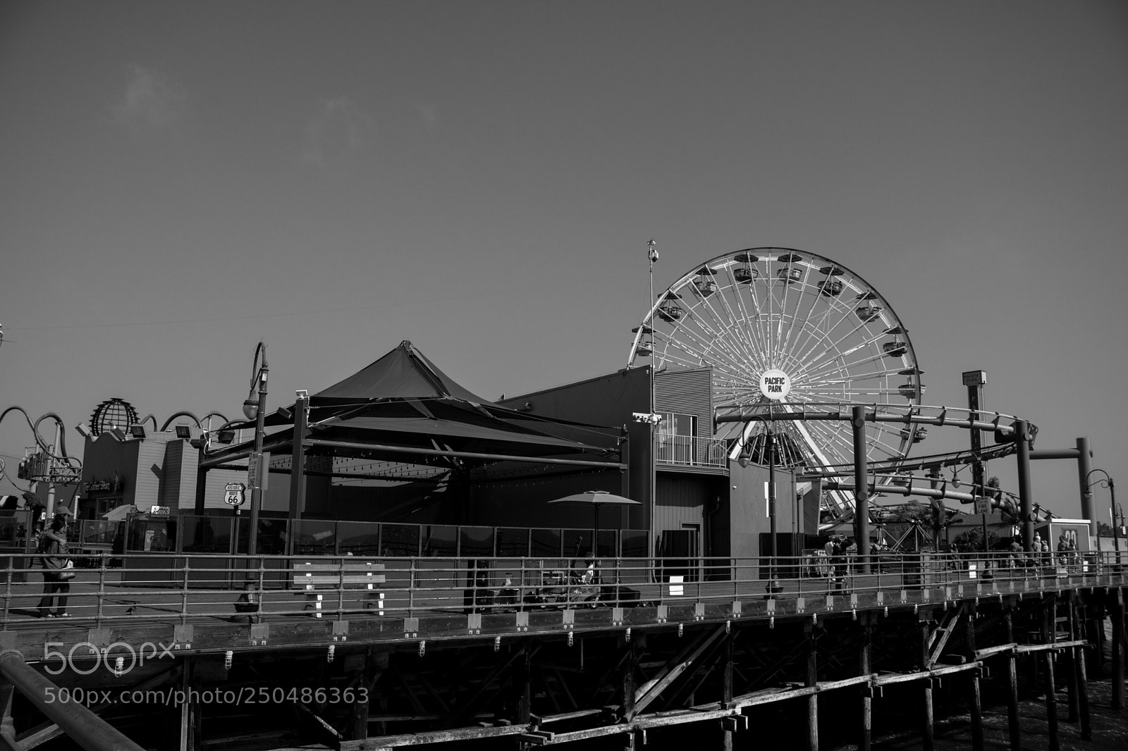 Canon EOS 750D (EOS Rebel T6i / EOS Kiss X8i) sample photo. Santa monica photography