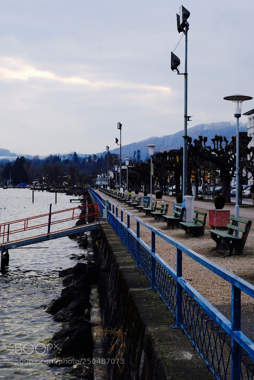 Fujifilm X-T20 sample photo. Red, blue, green photography