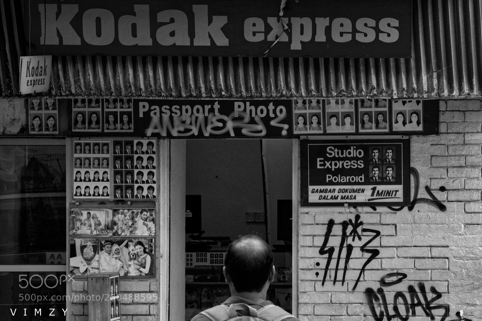 Nikon D7200 sample photo. Some brands never die  photography