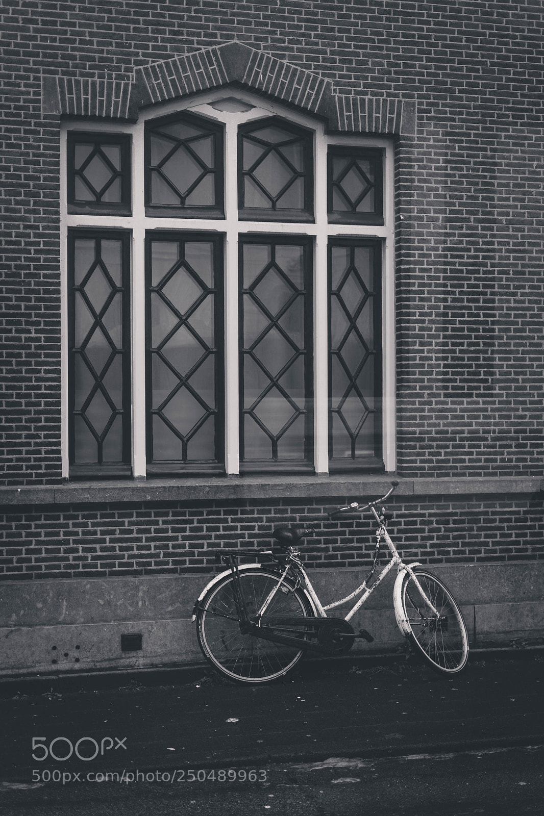 Nikon D5300 sample photo. Under the window photography