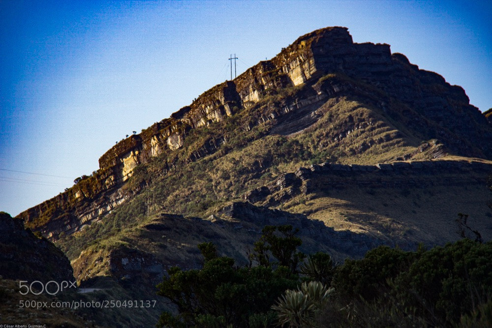 Canon EOS 7D sample photo. En la cima photography
