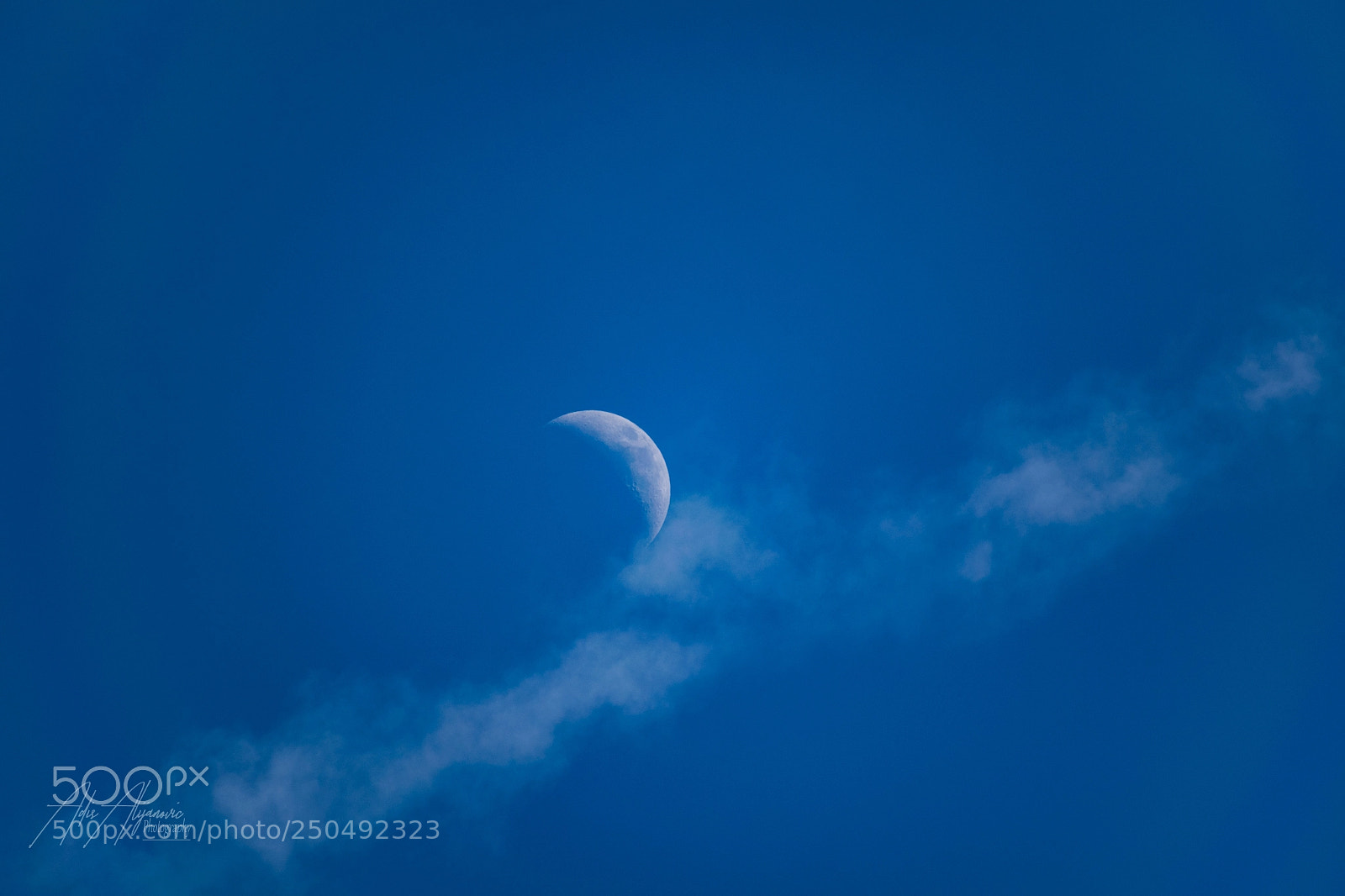 Nikon D5300 sample photo. Day moon photography