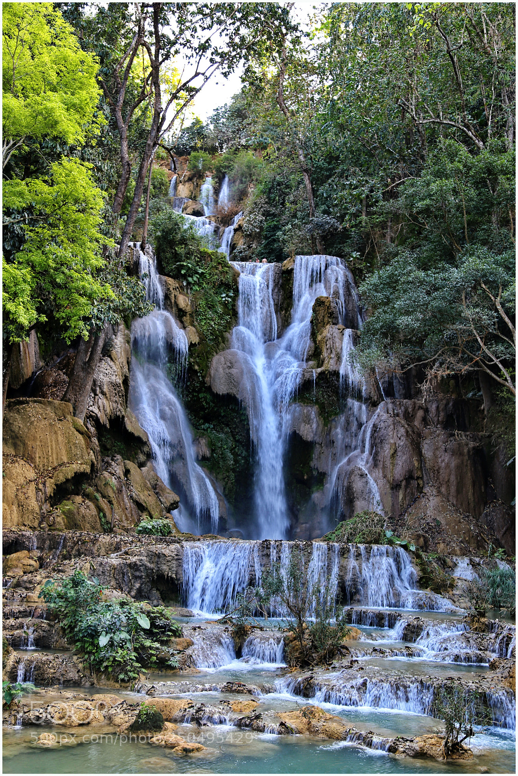 Canon EOS 6D + Canon EF 24-105mm F4L IS USM sample photo. Kuang si falls near photography