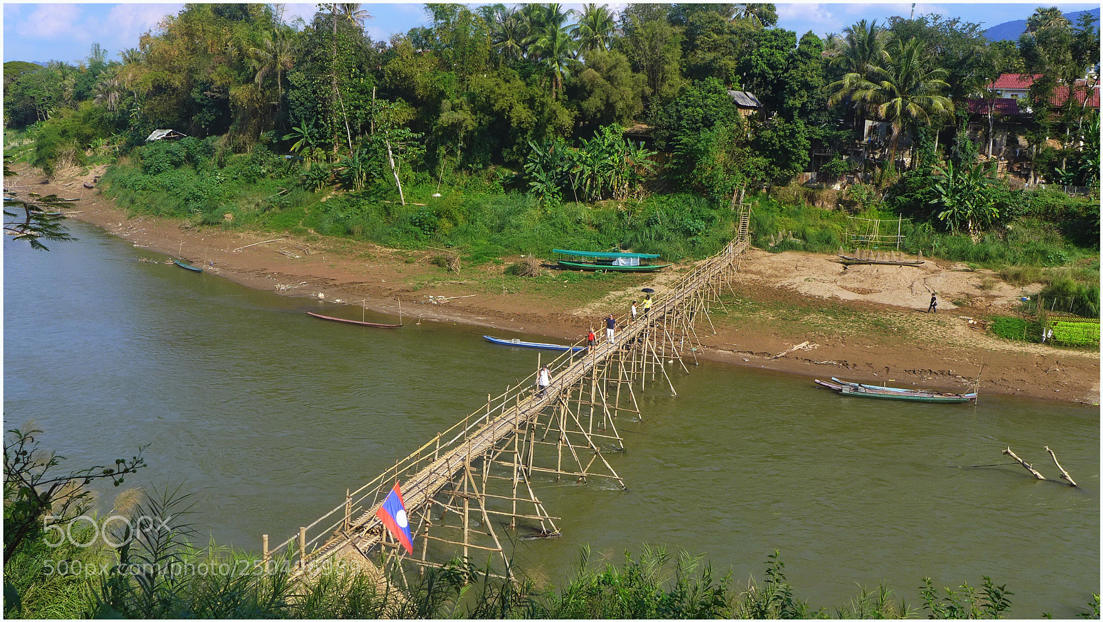 Panasonic Lumix DMC-LX7 sample photo. The bamboo bridge, luang photography