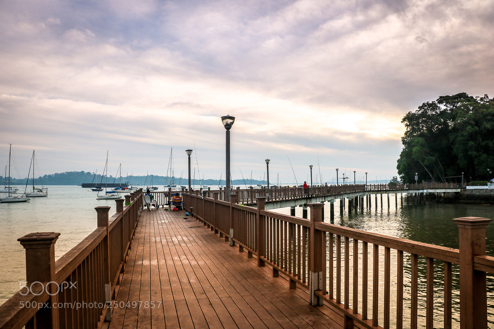 Canon EOS 750D (EOS Rebel T6i / EOS Kiss X8i) sample photo. Changi boardwalk, singapore photography