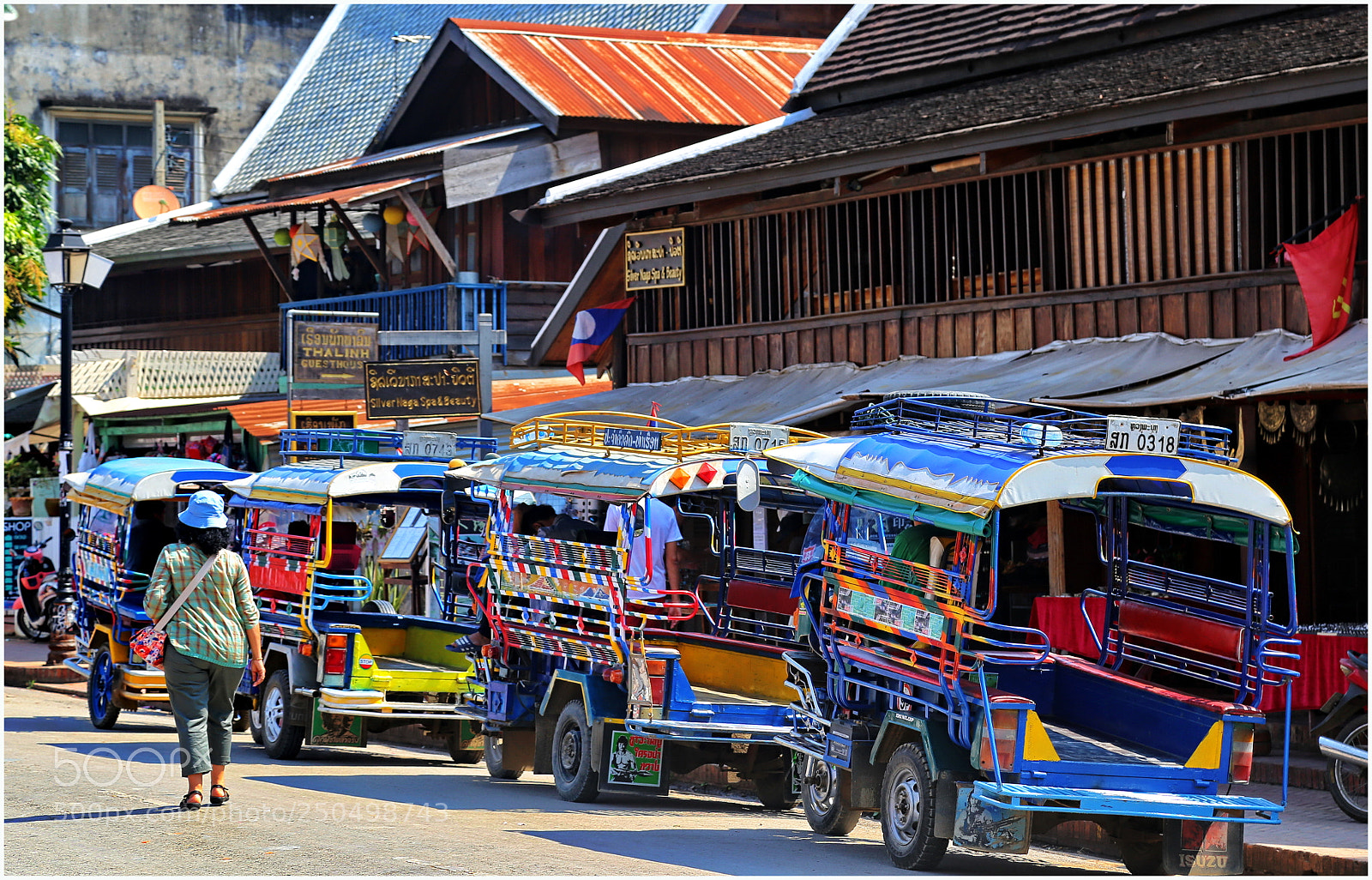 Canon EOS 6D + Canon EF 24-105mm F4L IS USM sample photo. Tuk tuk's lined up photography
