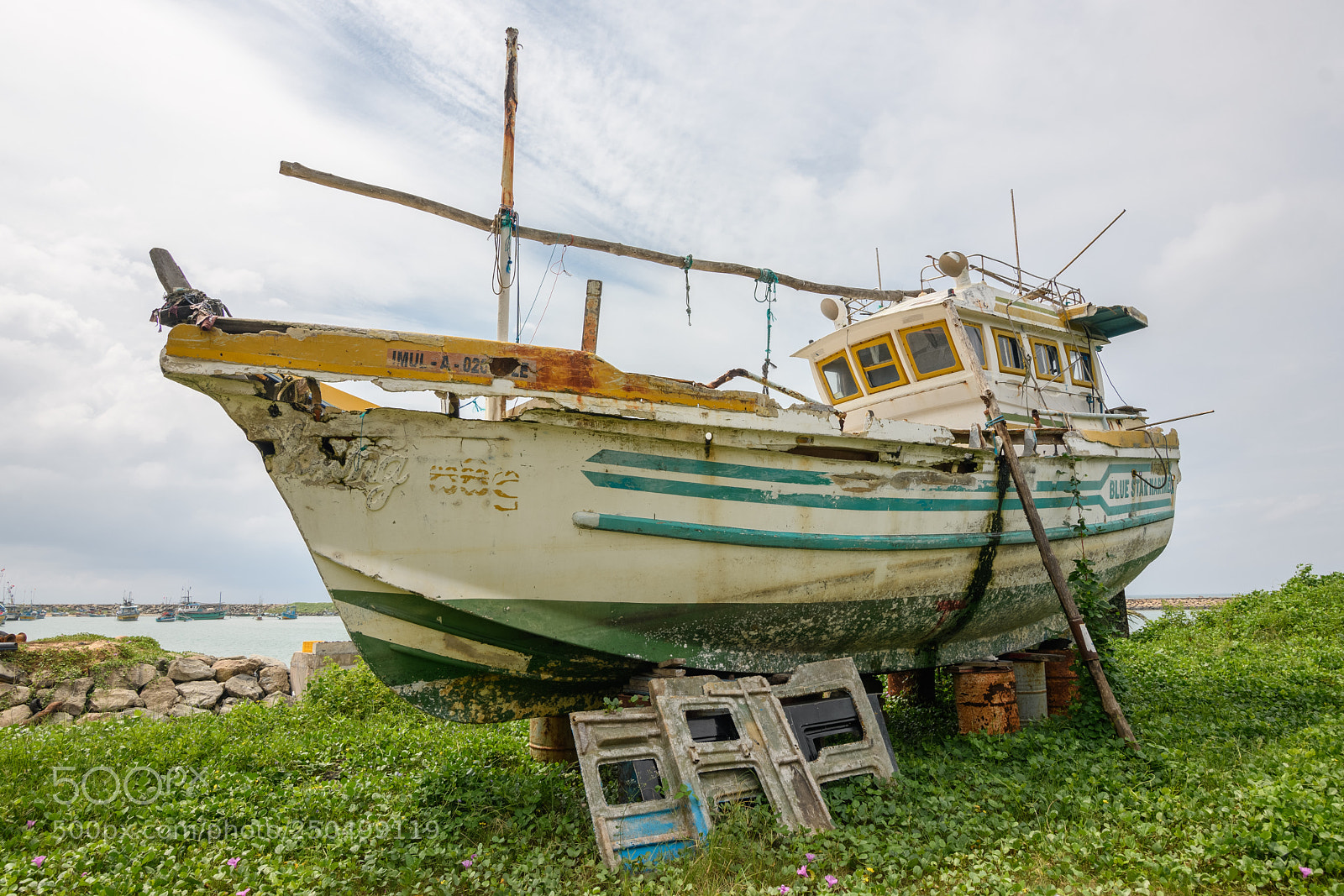 Nikon D7500 sample photo. Dying boat photography