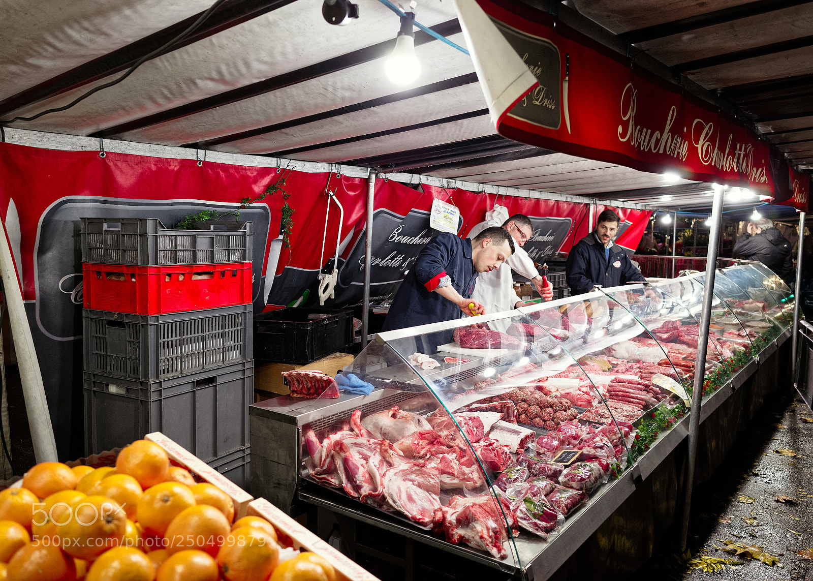 Ricoh GR II sample photo. Meat vendors photography