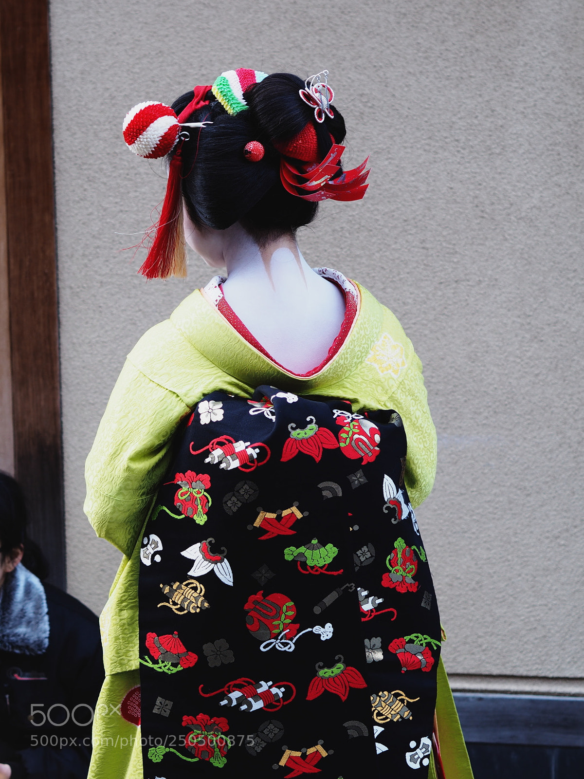 Olympus OM-D E-M10 sample photo. Maiko!(舞妓さん） photography