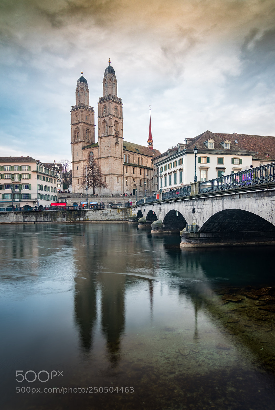 Canon EOS 800D (EOS Rebel T7i / EOS Kiss X9i) sample photo. Zurich photography