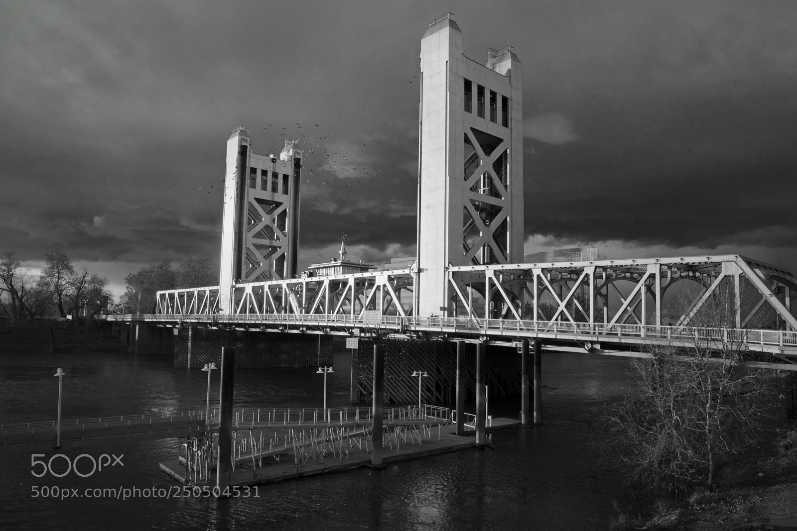 Panasonic Lumix DMC-G5 sample photo. Lumix 562 bridge weather bw photography