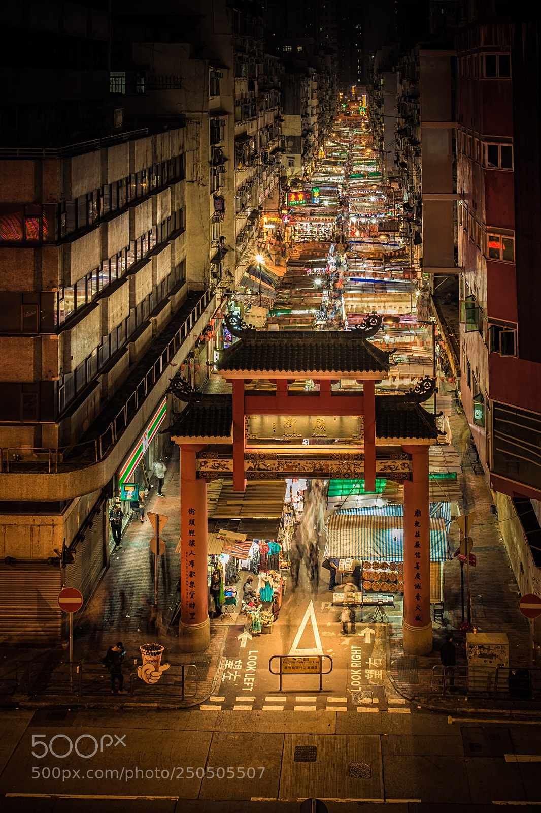 Nikon D610 sample photo. Temple street, hong kong photography