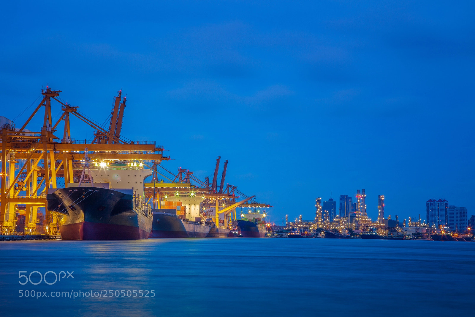 Canon EOS 5D Mark II sample photo. Container loading in terminal photography