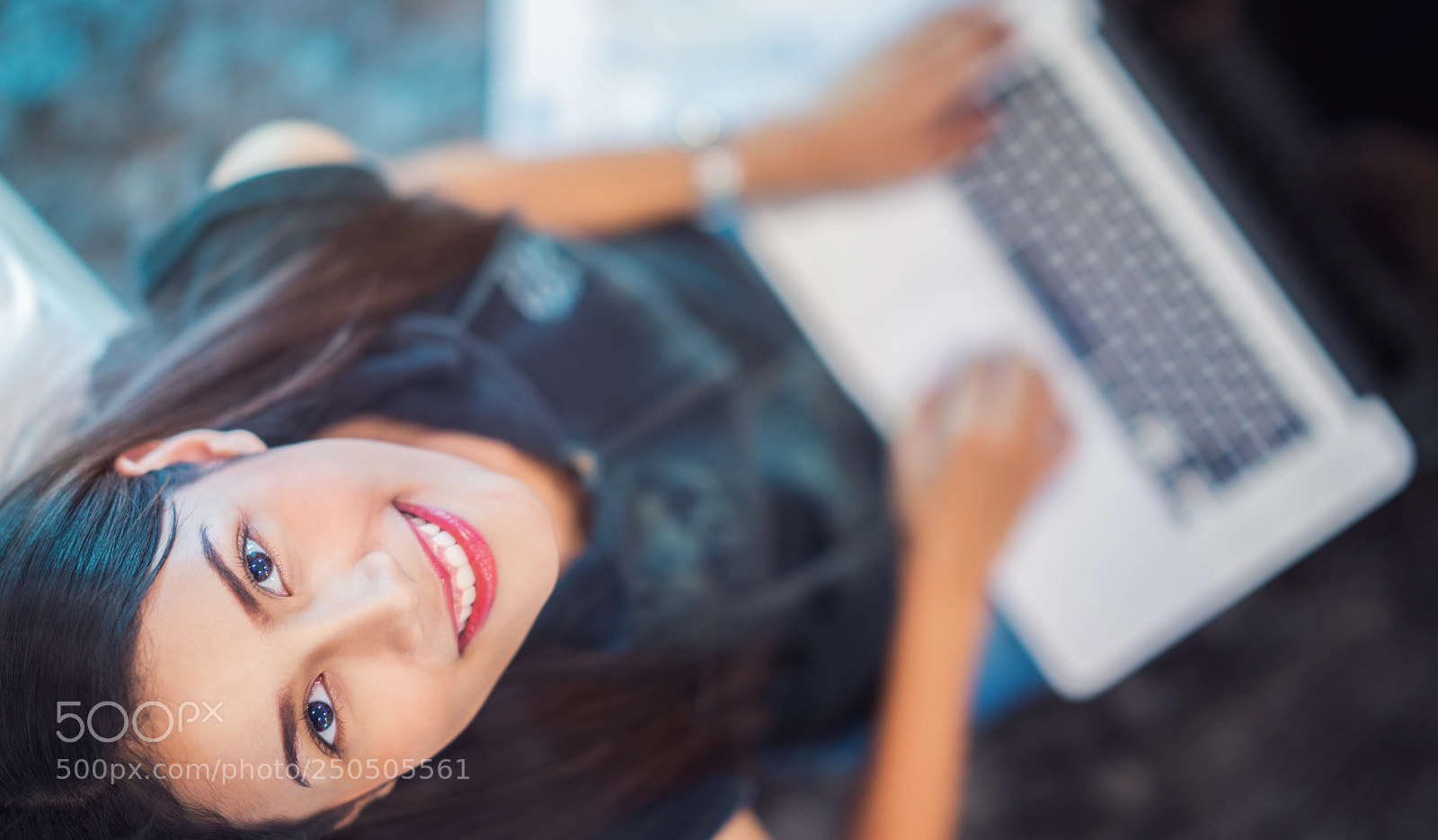 Sony a7R II sample photo. University student sit and photography