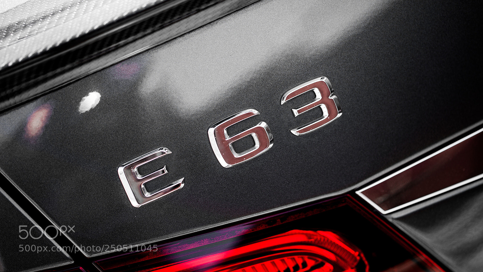 Canon EOS 5D Mark II sample photo. E63 amg s 4matic photography