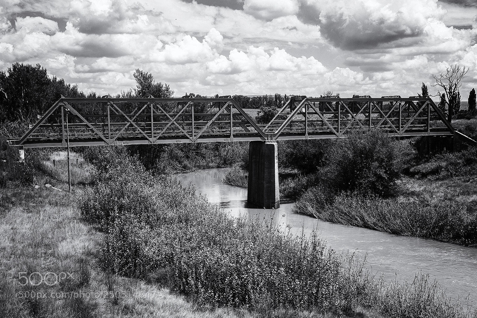 Canon EOS 7D sample photo. Railway bridge. photography