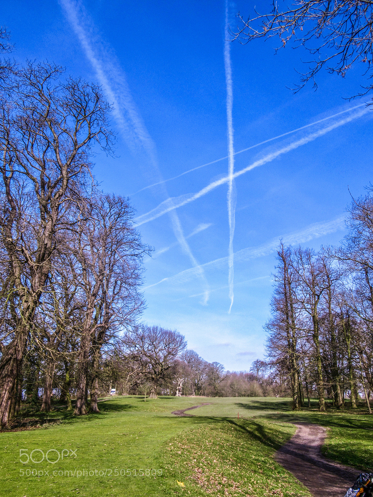 Canon PowerShot SX620 HS sample photo. Vapour trails over the photography