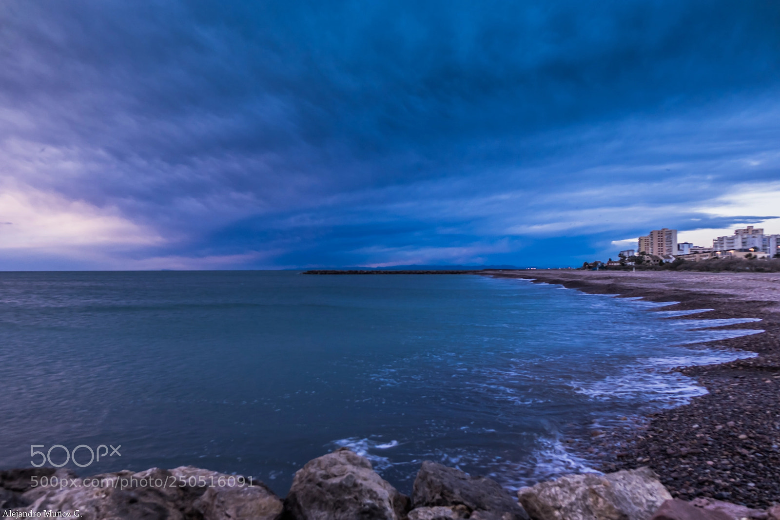 Sony Cyber-shot DSC-RX10 sample photo. Cielo amenazante al amanecer photography