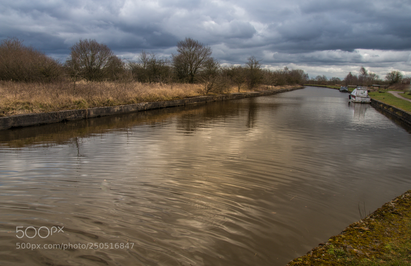 Canon EOS 70D sample photo. Leeds liverpool canal, leigh photography